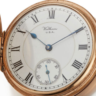 An American Waltham in a gold 9k full hunter case Circa 1890