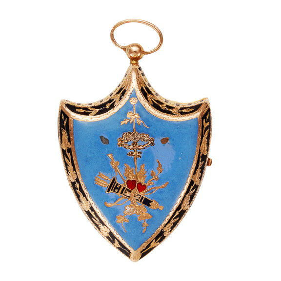 Unsigned escutcheon-shaped verge pendant watch Circa 1805 Unsigned escutcheon-shaped verge pendant watch Circa 1805