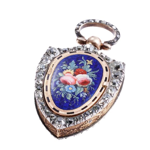 Swiss escutcheon-shaped cylinder pendant watch Circa 1810 Swiss escutcheon-shaped cylinder pendant watch Circa 1810