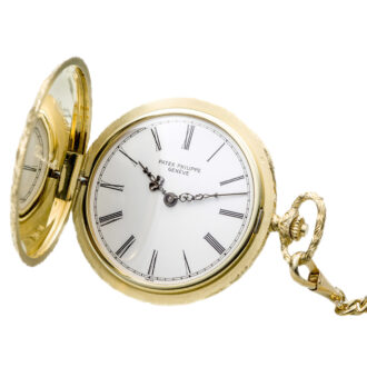 Swiss double-sided watch with high relief decoration Circa 1979
