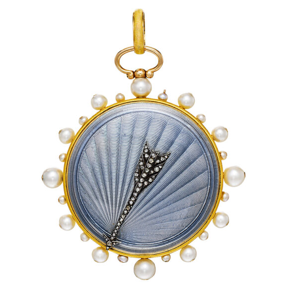 French gold watch studded with diamonds and pearls Circa 1810