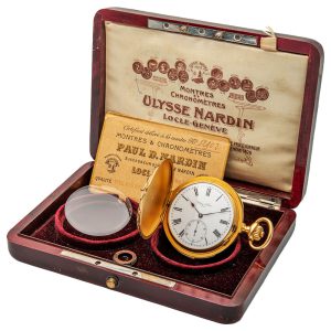 Swiss gold minute repeating full hunter pocket watch Circa 1910