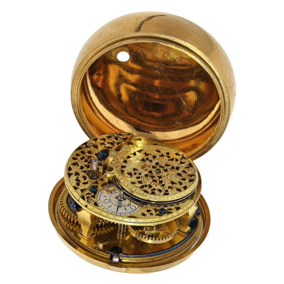 English brass gold-plated pair-cased verge pocket watch Circa 1710 English brass gold-plated pair-cased verge pocket watch Circa 1710