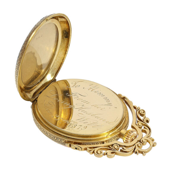 Swiss gold and enamel oval-shaped pocket watch Circa 1870 Swiss gold and enamel oval-shaped pocket watch Circa 1870