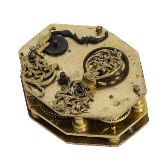 Rare gilt-metal octagonal verge neck clock Circa 1600 Rare gilt-metal octagonal verge neck clock Circa 1600