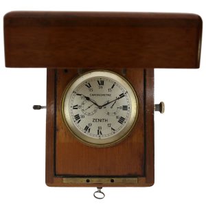 Swiss observation chronometer with power reserve Circa 1910