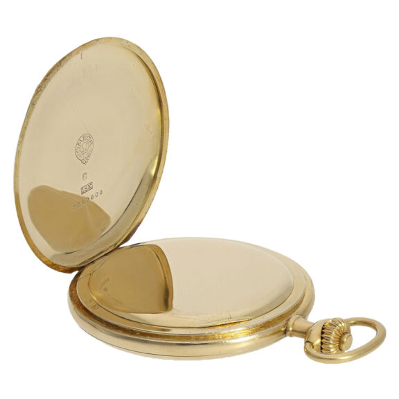 Swiss 18K gold hunting cased pocket watch Circa 1900 Swiss 18K gold hunting cased pocket watch Circa 1900