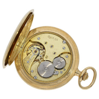 Rare Swiss 18K gold hunting cased pocket watch Circa 1923