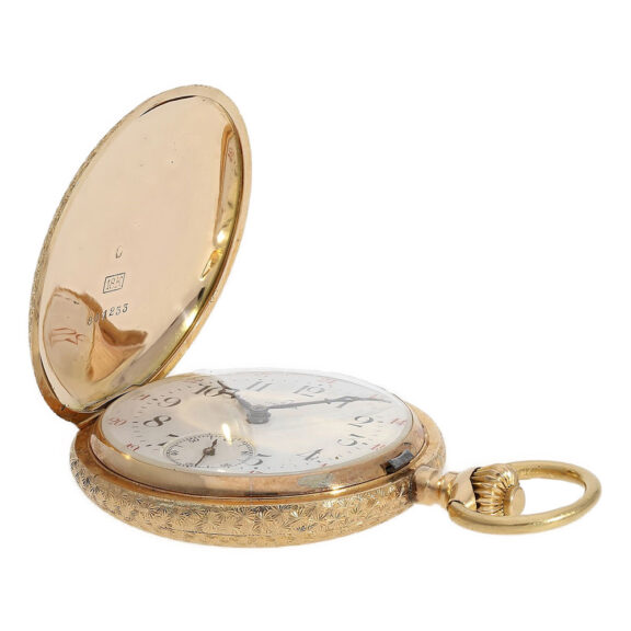 Swiss 18K gold hunting cased pocket watch Circa 1900 Swiss 18K gold hunting cased pocket watch Circa 1900