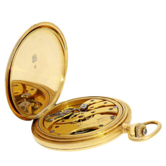 Heavy Swiss 18K gold hunting cased pocket watch Circa 1920
