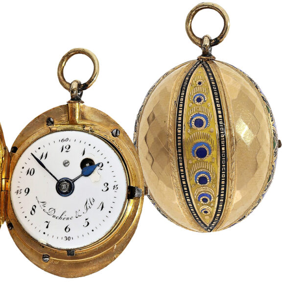 Swiss 18K gold ladies' watch in the shape of a melon Circa 1800 Swiss 18K gold ladies' watch in the shape of a melon Circa 1800