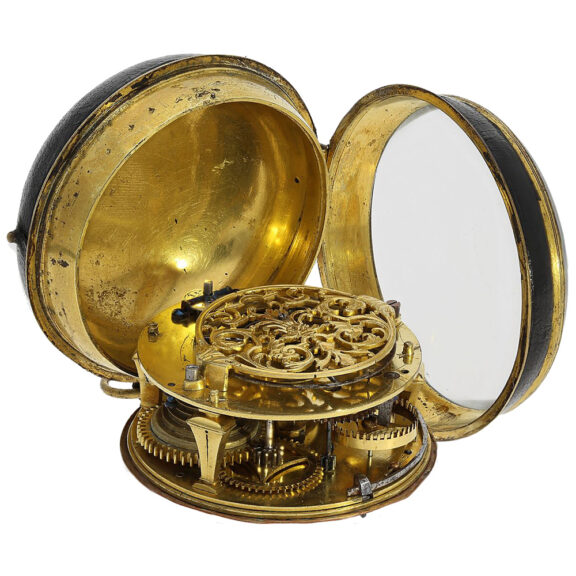 French single-handed Oignon in a shagreen leather case Circa 1690 French single-handed Oignon in a shagreen leather case Circa 1690