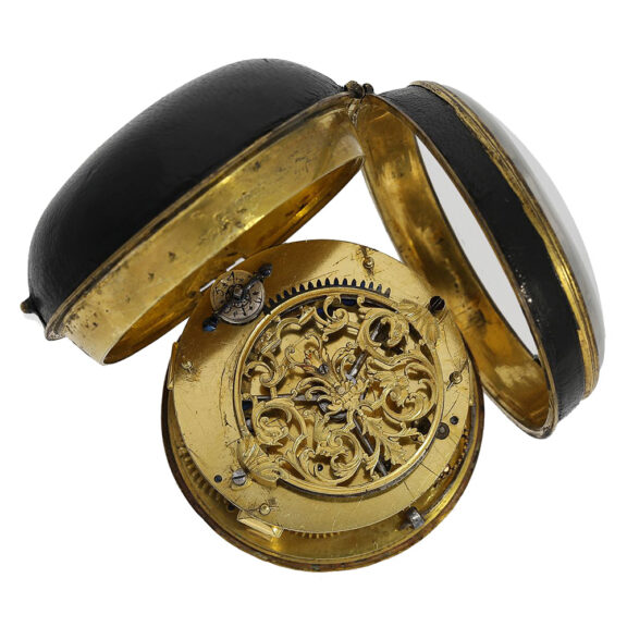 French single-handed Oignon in a shagreen leather case Circa 1690 French single-handed Oignon in a shagreen leather case Circa 1690