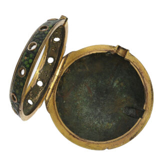 English pair-cased repeating watch in a shagreen case Circa 1720