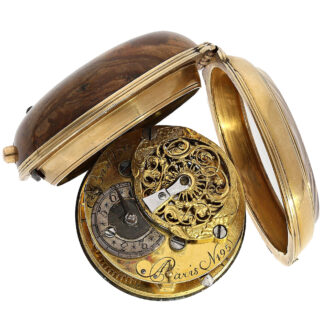 French 18K gold pocket watch with agate case Circa 1750 French 18K gold pocket watch with agate case Circa 1750