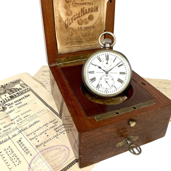 Swiss deck watch with power reserve indication Circa 1950 Swiss deck watch with power reserve indication Circa 1950
