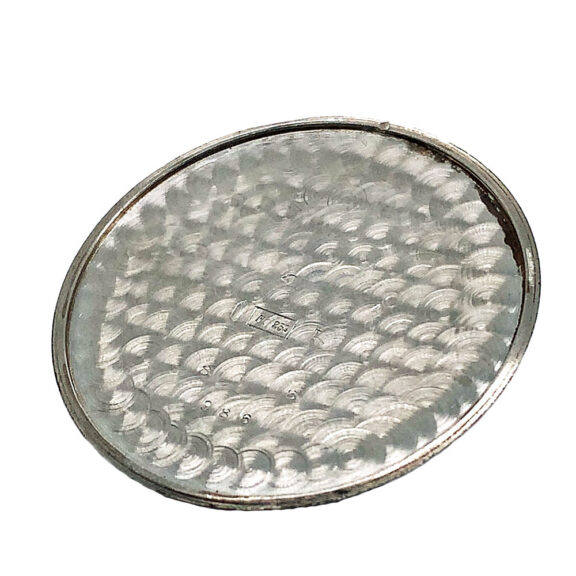 Flat Swiss pocket watch in a platinum sapphire-set case Circa 1926 Flat Swiss pocket watch in a platinum sapphire-set case Circa 1926