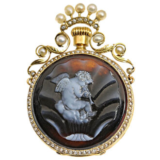 Swiss carnelian lady's fob watch studded with pearls Circa 1840
