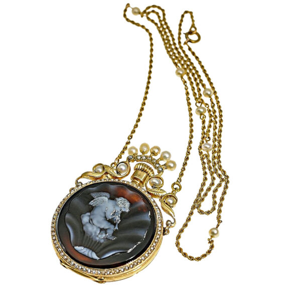 Swiss carnelian lady's fob watch studded with pearls Circa 1840 Swiss carnelian lady's fob watch studded with pearls Circa 1840