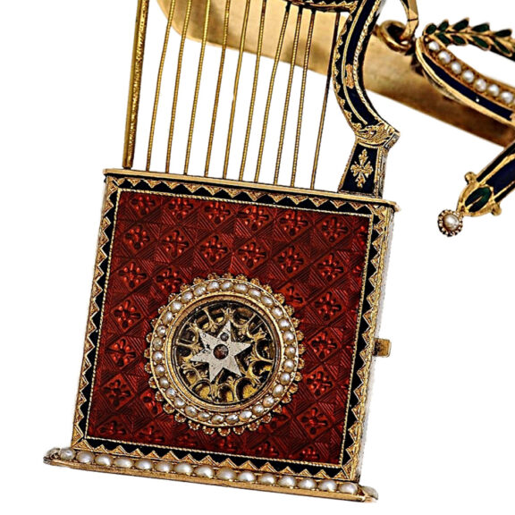 Rare Swiss pendant watch in the form of a harp Circa 1820 Rare Swiss pendant watch in the form of a harp Circa 1820