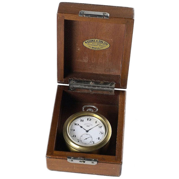 Swiss deck watch "Chronometre Royal" in wooden box Circa 1920 Swiss deck watch "Chronometre Royal" in wooden box Circa 1920