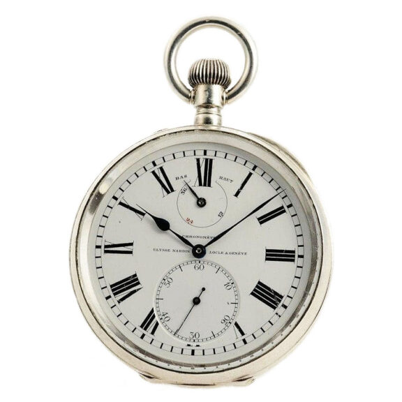 Swiss chronometer with 40h power reserve indicator Circa 1954