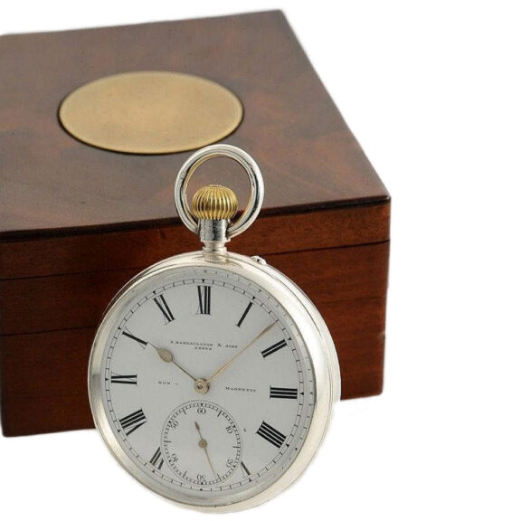 English anti-magnetic deck watch with carousel Circa 1899 English anti-magnetic deck watch with carousel Circa 1899