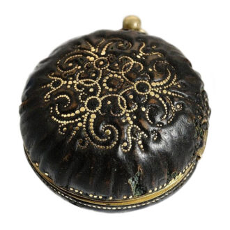 French with leather cover Parisian "Oignon" watch Circa 1710