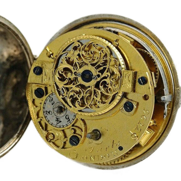English verge pocket watch with "repoussé" decoration Circa 1750 English verge pocket watch with "repoussé" decoration Circa 1750