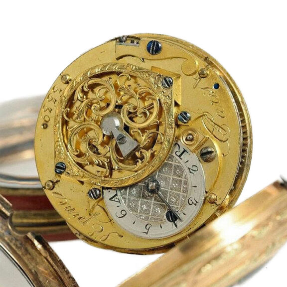 French rare two-coloured gold verge pocket watch Circa 1780 French rare two-coloured gold verge pocket watch Circa 1780