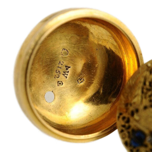 English repoussé decorated verge pocket watch Circa 1729 English repoussé decorated verge pocket watch Circa 1729