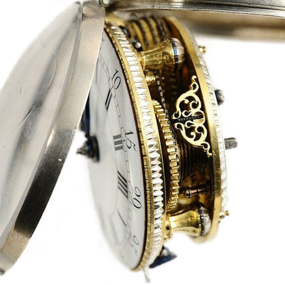 English pair cased watch with Tortoiseshell case Circa 1740 English pair cased watch with Tortoiseshell case Circa 1740
