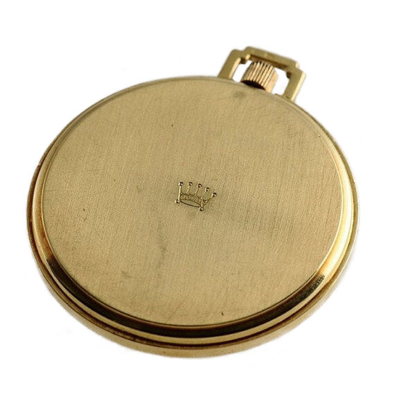 Swiss rare thin gentleman's watch with black dial Circa 1940 Swiss rare thin gentleman's watch with black dial Circa 1940