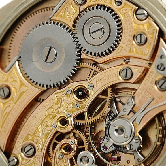 American watch with engraved pink gold movement Circa 1924 American watch with engraved pink gold movement Circa 1924