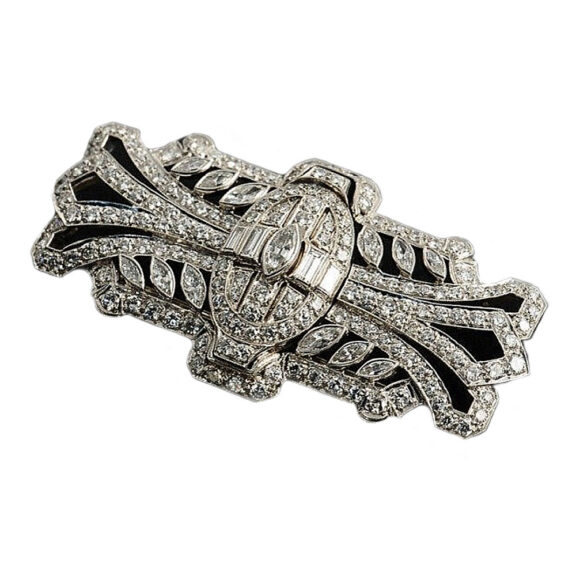 Swiss diamond Art Deco platinum brooch watch Circa 1938 Swiss diamond Art Deco platinum brooch watch Circa 1938