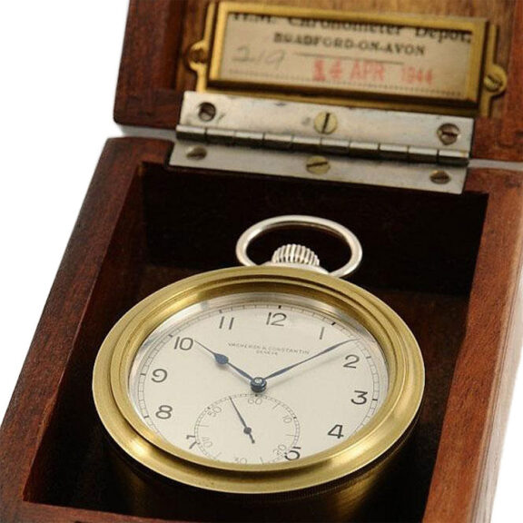 Swiss Geneva deck watch of the Royal Navy Circa 1944 Swiss Geneva deck watch of the Royal Navy Circa 1944