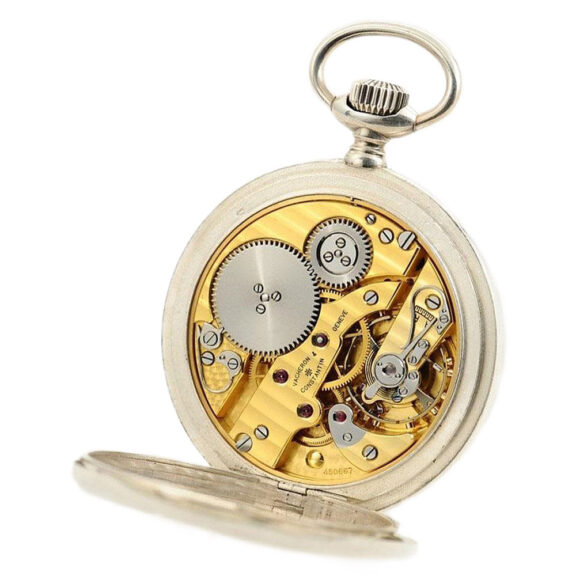 Swiss Geneva deck watch of the Royal Navy Circa 1944 Swiss Geneva deck watch of the Royal Navy Circa 1944