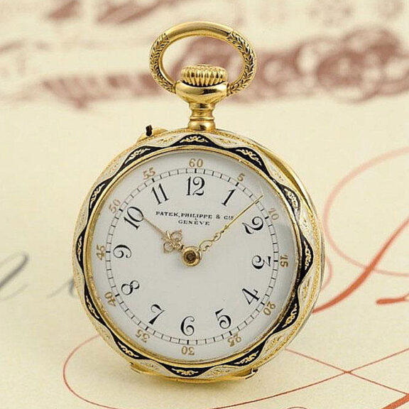 Swiss very small gold enamel pendant watch Circa 1907 Swiss very small gold enamel pendant watch Circa 1907