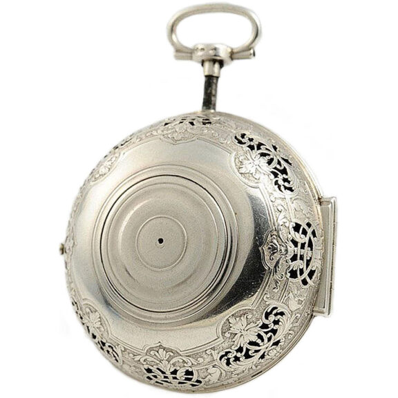 French silver quarter repeating oignon pocket watch Circa 1720 French silver quarter repeating oignon pocket watch Circa 1720