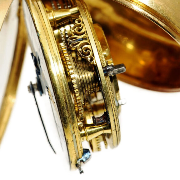 English verge pocket watch with repoussé decoration Circa 1765 English verge pocket watch with repoussé decoration Circa 1765