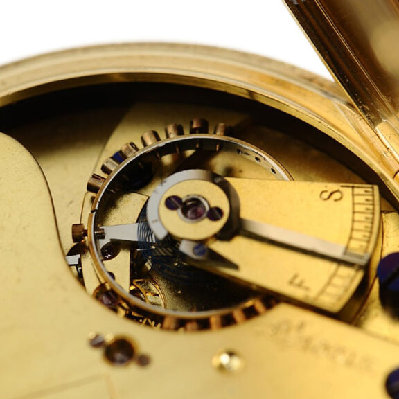 English heavy 18K gold hunting cased pocket watch Circa 1896 English heavy 18K gold hunting cased pocket watch Circa 1896