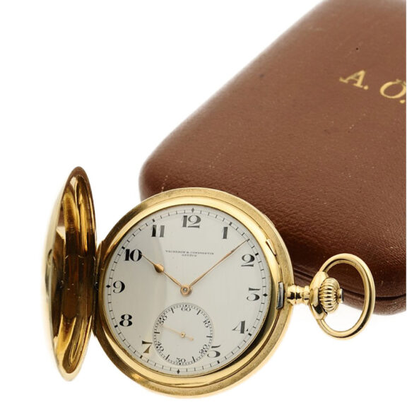 Swiss hunting cased pocket watch with original box Circa 1920 Swiss hunting cased pocket watch with original box Circa 1920