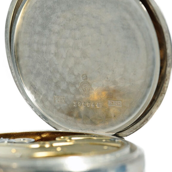 Swiss silver deck chronometer with power reserve Circa 1939 Swiss silver deck chronometer with power reserve Circa 1939