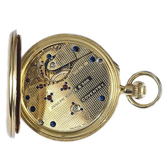 English watch bearing a solid 18-carat gold movement Circa 1921