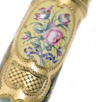 French etui with an integrated watch and compass, circa 1750 French etui with an integrated watch and compass, circa 1750