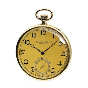 Elegant Swiss 18k gold keyless dress watch Circa 1924
