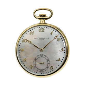 Extremely rare Swiss watch with mother-of-pearl dial Circa 1927
