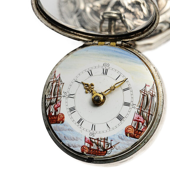 English pair-cased watch with repoussé decoration Circa 1750 English pair-cased watch with repoussé decoration Circa 1750