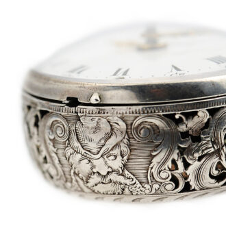 German repeating verge watch with repoussé decoration Circa 1750