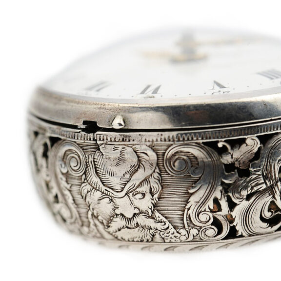 German repeating verge watch with repoussé decoration Circa 1750 German repeating verge watch with repoussé decoration Circa 1750